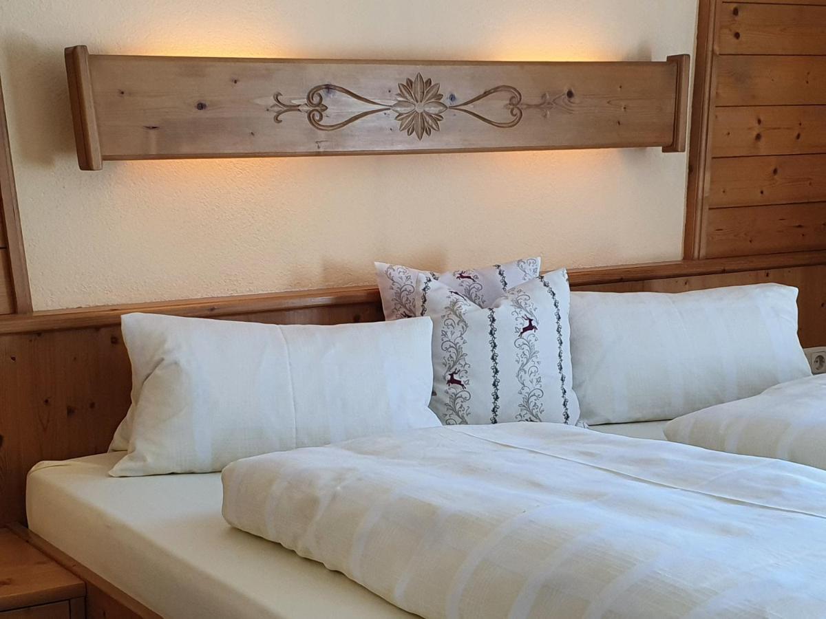 Gaestehaus Tirolergruss Pettneu am Arlberg Exteriör bild